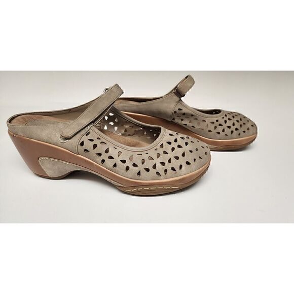 Realtor Women's Rialto Vienna Mary Jane Clog Sandals Color Taupe Size 9.5M - Picture 3 of 8